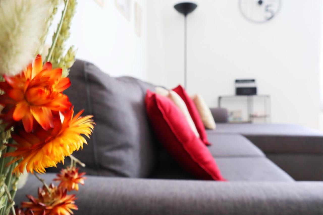 Appartement Isola District Bright House